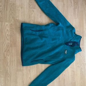 LLBean pullover quarter button up. Like new.